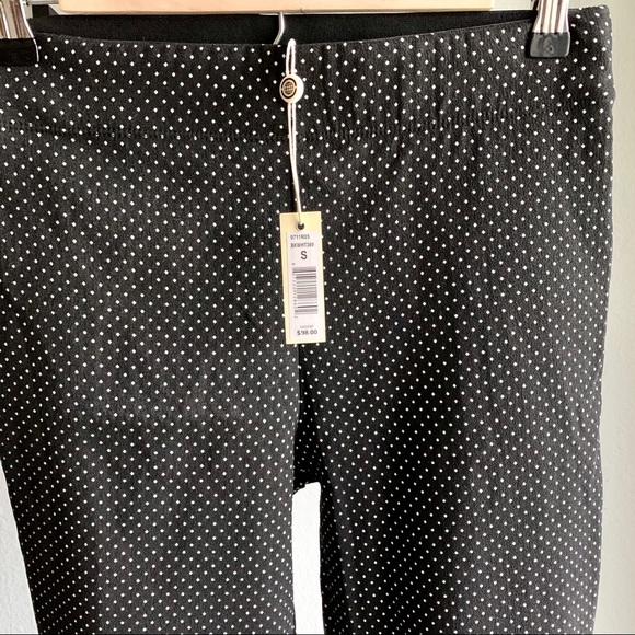 Max Studio Cropped Pants - Picture 2 of 5